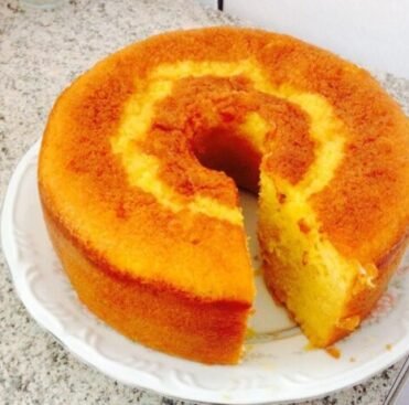 BOLO DE FUBÁ SIMPLES