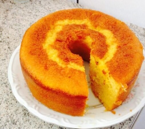 BOLO DE FUBÁ SIMPLES