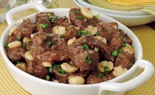 Músculo ao Molho Madeira