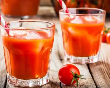 Suco de Laranja com Tomate e propriedades