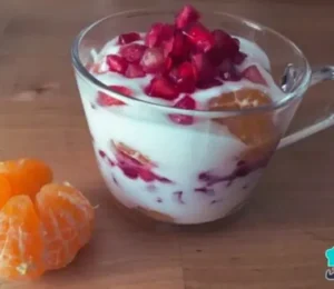 Delicioso Iogurte Grego com Romã
