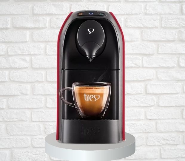 Espresso Três corações , Passione Cafeteira para cápsulas monodose.
