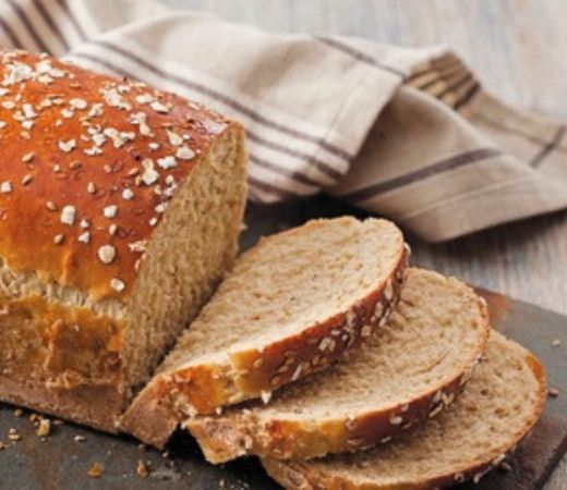 Pão de Aveia com Iogurte Natural