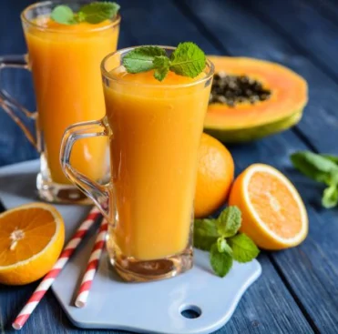 Shake de Mamão e Laranja